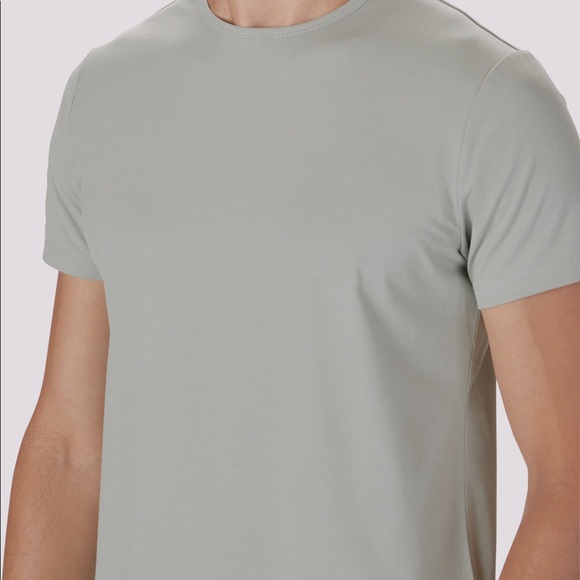 Cuts Curve Hem Shirt - Picture 2 of 3